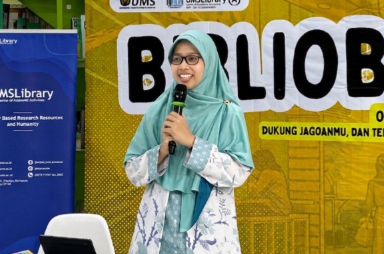 Ayu Khoirotul Umaroh mengulas Filsafat Kecemasan karya Muhammad Faisal dalam BiblioBattle 2026.