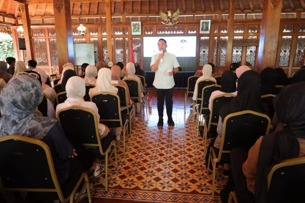 Pemkot Solo-Transid Kolaborasi Aktifkan Perpustakaan Kampung dan Taman Cerdas