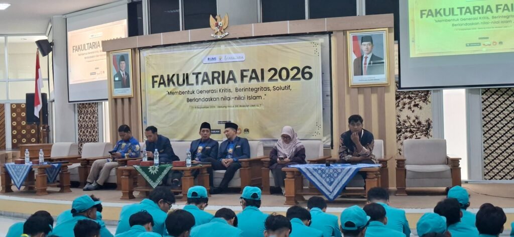 Fakultas Agama Islam (FAI) Universitas Muhammadiyah Surakarta (UMS) membekali mahasiswa baru dengan pemahaman akademik, budaya fakultas, hingga nilai Al-Islam dan Kemuhammadiyahan (AIK) melalui Fakultaria FAI UMS 2026.