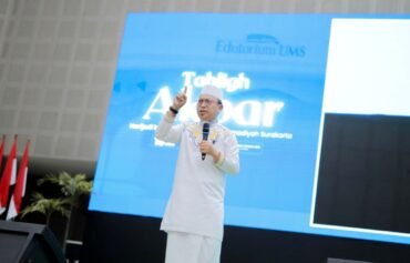 Tablig Akbar Hari Jadi ke-68 UMS, Das’ad Latif Ajak Jaga Akidah dan Amalkan Nilai Islam dalam Kehidupan