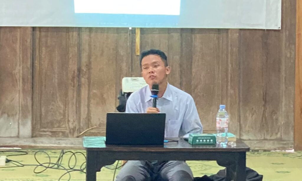 Pemaparan Alumni FAI UMS, Hamka Al Hakim.