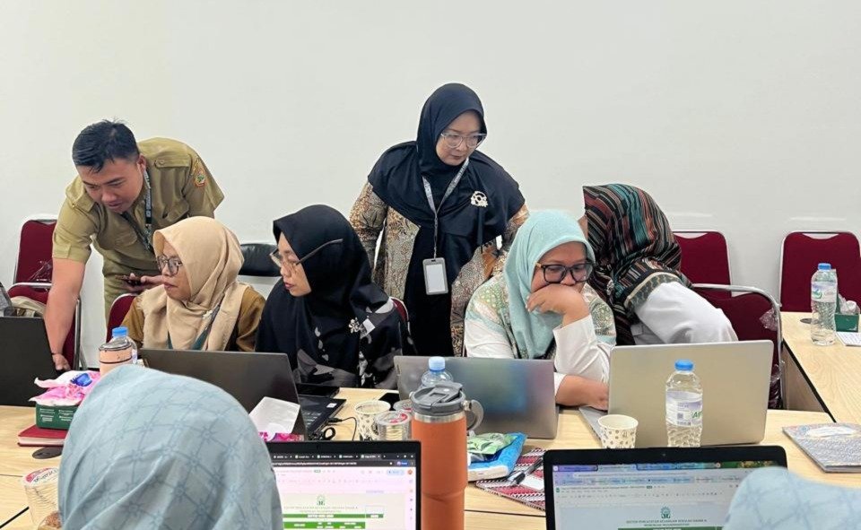 Universitas Muhammadiyah Surakarta (UMS) mendorong digitalisasi tata kelola dan pengembangan kewirausahaan di lingkungan Majelis Pendidikan Dasar Menengah dan Pendidikan Nonformal (Dikdasmen dan PNF) Pimpinan Cabang Muhammadiyah (PCM) Kartasura.